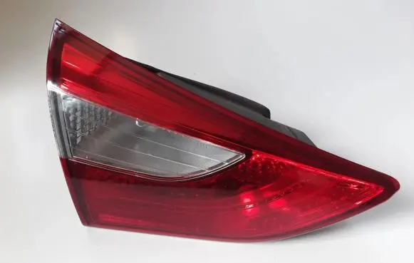 Hyundai i30 Tailgate rear/tail lights 92403A50