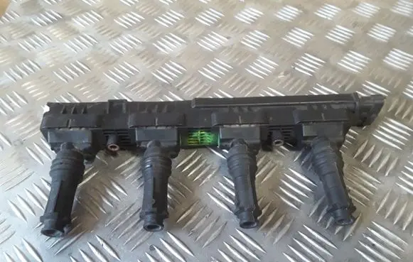 Opel Corsa C High voltage ignition coil 0221503472