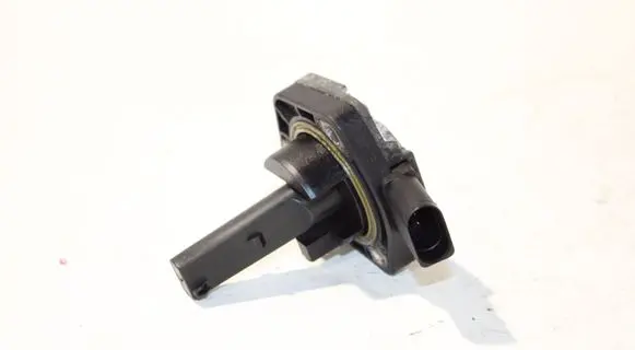 Volkswagen Caddy Oil pressure sensor 1J0907660C