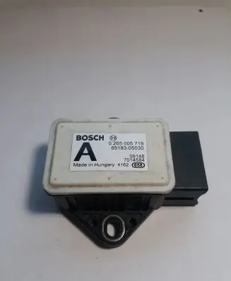 Toyota Verso ESP acceleration yaw rate sensor 8918305030 0265005719