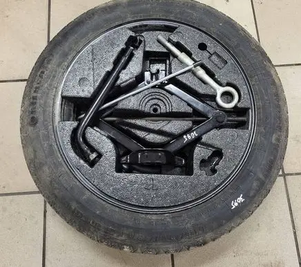 Volvo V60 Tool set 31362446