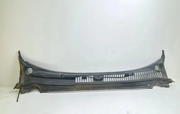 Ford Fusion II Wiper trim DS73F02216AF