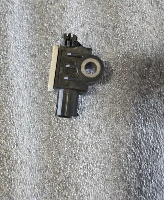 Subaru Legacy Airbag deployment crash/impact sensor 98231AL00A