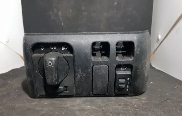 Opel Calibra Light switch 90269733