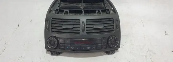 Mercedes-Benz E W211 Climate control unit 2118300685