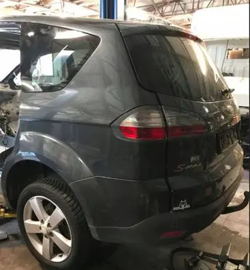 Ford S-MAX Rear quarter panel 