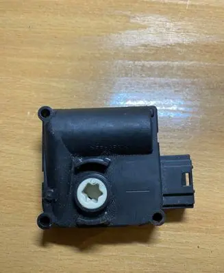 Audi A8 S8 D3 4E Heater fan/blower 0132801323 C3169
