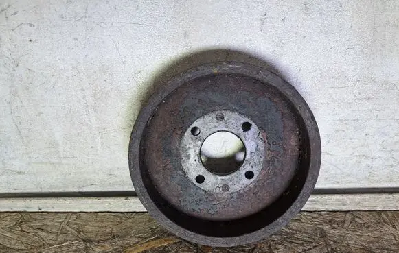 Mercedes-Benz Vito Viano W638 Water pump pulley 6032050110