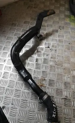 Toyota Avensis T220 Intercooler hose/pipe