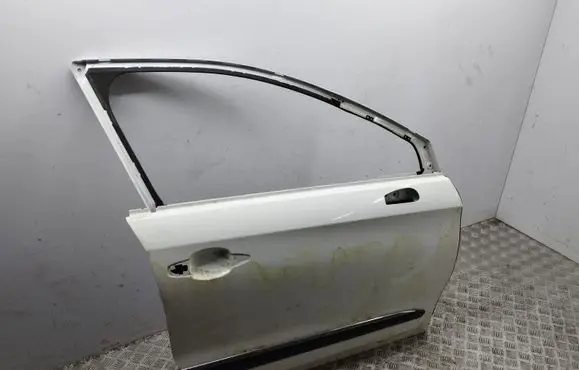 Citroen DS4 Front door