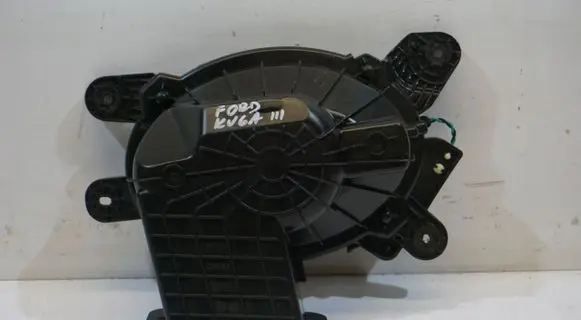 Ford Kuga I Subwoofer speaker 
