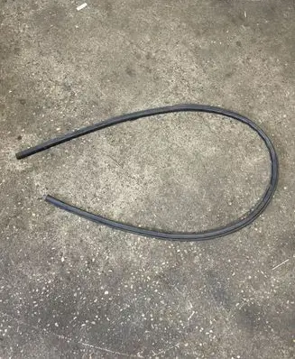 Audi Q7 4L Engine compartment rubber 4L0823731