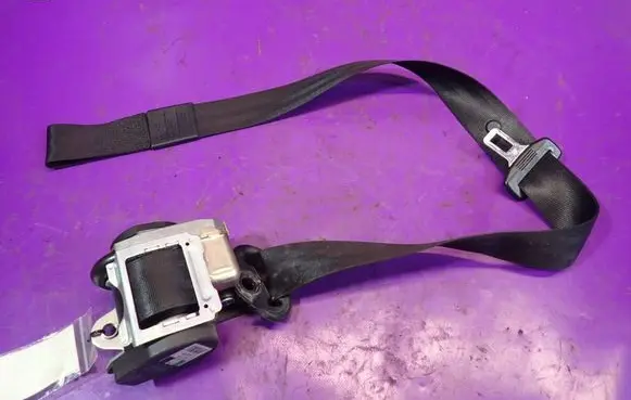 Audi A3 S3 A3 Sportback 8P Front seatbelt