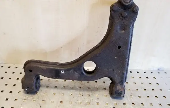Opel Vectra B Front lower control arm/wishbone