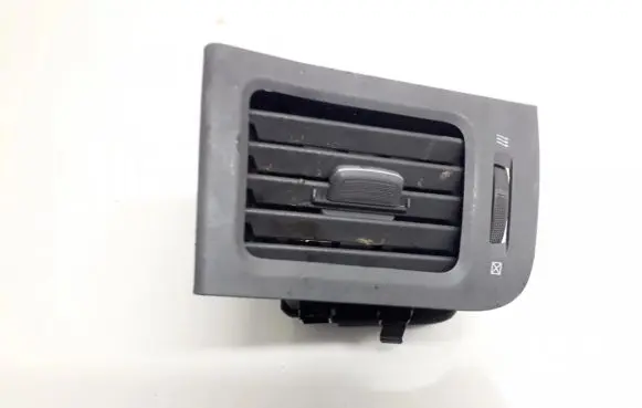 Nissan X-Trail T31 Dash center air vent grill 68761jg40b p19680a75010