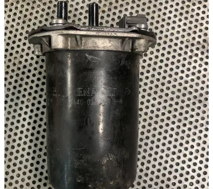 Renault Master III Fuel filter housing 64003263R