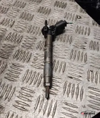 Mercedes-Benz GLK (X204) Fuel injector a642070