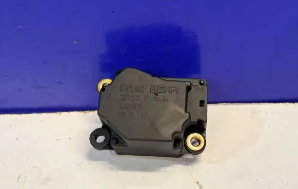 A/C air flow flap actuator/motor