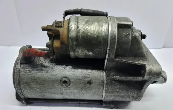 Renault Megane II Starter motor 8200331251