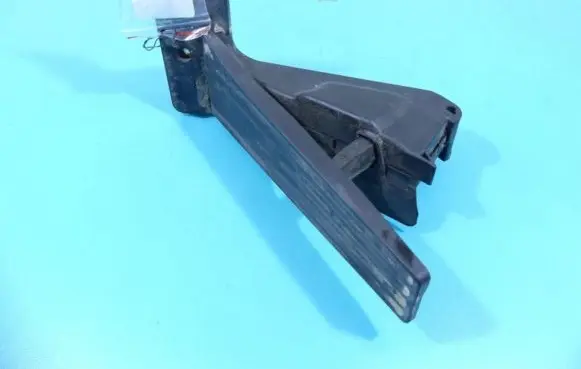 BMW 1 F20 F21 Accelerator throttle pedal 6853176 IMPRK1329596