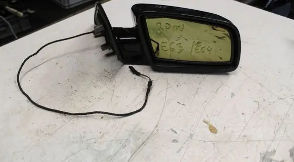 BMW 6 E63 E64 Front door electric wing mirror 
