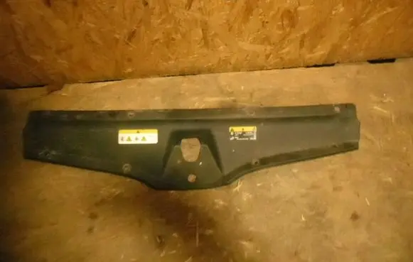 Skoda Octavia Mk4 Radiator trim 5E3853343