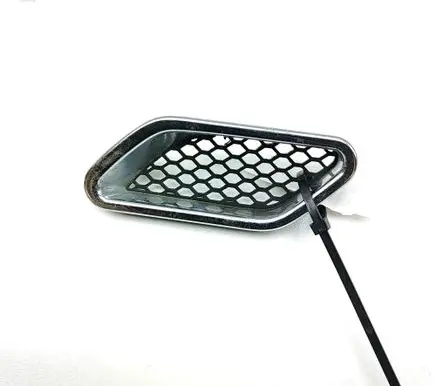 Maserati GranTurismo Fender trim (molding) 68265300
