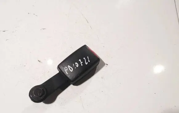 Nissan Almera Tino Front seatbelt buckle 