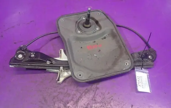 Skoda Fabia Mk2 (5J) Rear door window regulator with motor