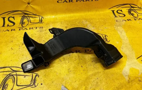 Land Rover Evoque II Cabin air duct channel 8D29G789CE