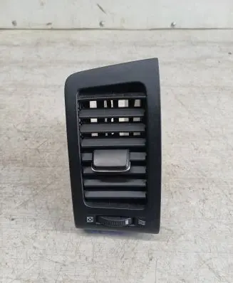 Toyota Corolla Verso E121 Dash center air vent grill 15564345 301030