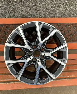BMW 1 F40 R18 alloy rim 