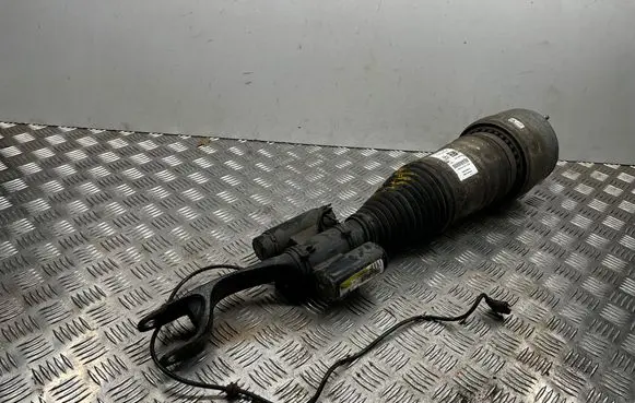 Mercedes-Benz GLC X253 C253 Air suspension front shock absorber A2533200400 B4LF1Z005A18 A2533204400