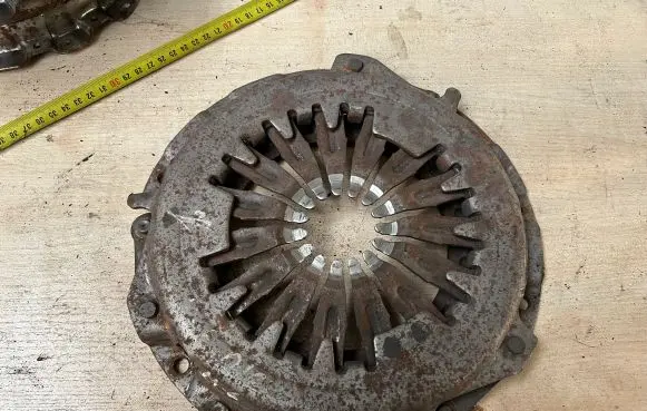 Mazda 6 Pressure plate 