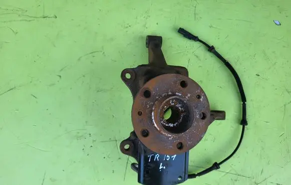 Fiat Ducato Front wheel hub spindle knuckle