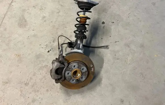 BMW i3 Front wheel hub spindle knuckle 00745543SLRE