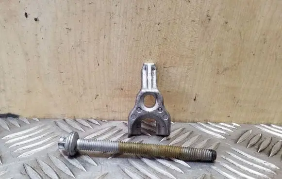BMW X1 E84 Fuel Injector clamp holder