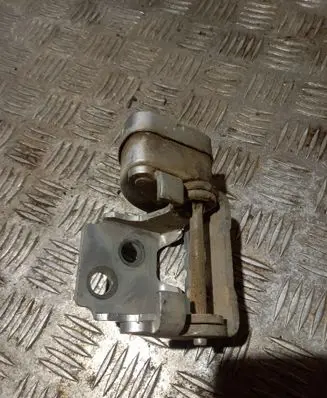 Citroen C5 Front door check strap stopper 7908