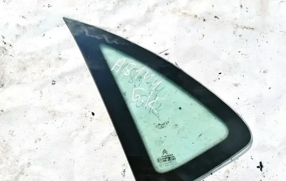 Citroen C3 Rear side window