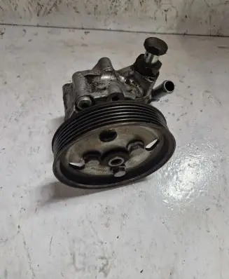 Alfa Romeo 159 Power steering pump 51829970