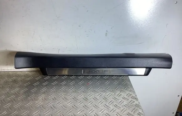 Lexus GS 250 350 300H 450H Front sill trim cover 6792030070 6792030080