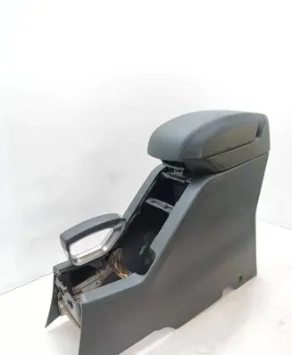 Opel Antara Armrest