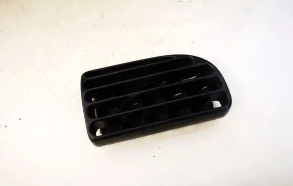Peugeot 406 Dash center air vent grill 223334
