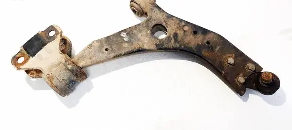 Ford Focus Front lower control arm/wishbone 