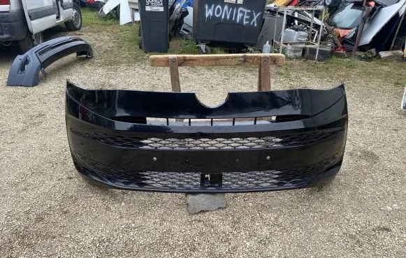 Volkswagen Transporter - Caravelle T7 Front bumper 7T0807221C