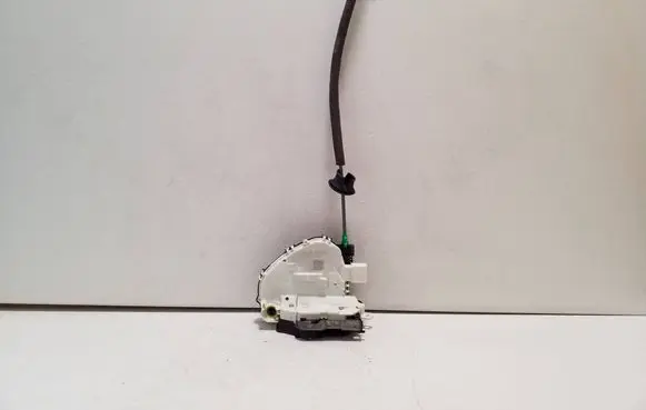 Audi A5 Front door lock 8X2837016D