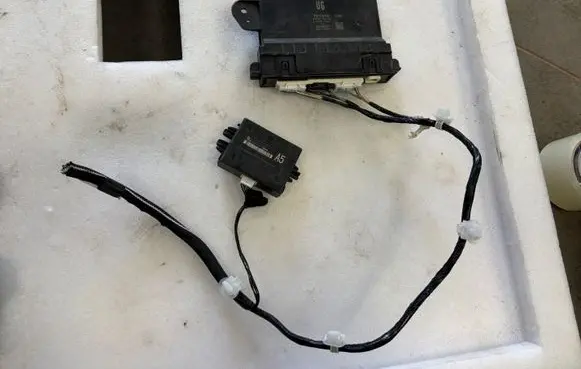 Lexus UX Other control units/modules 8865076710