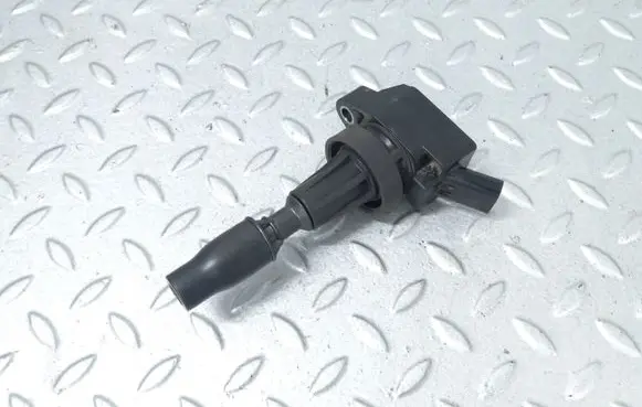KIA Ceed High voltage ignition coil 273012B120