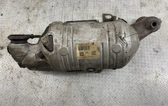 Peugeot 308 Catalyst/FAP/DPF particulate filter 9823467180