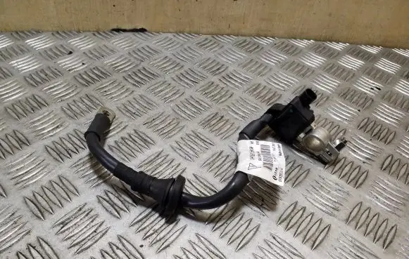 Volkswagen Touareg II Negative earth cable (battery) 7P0915181A